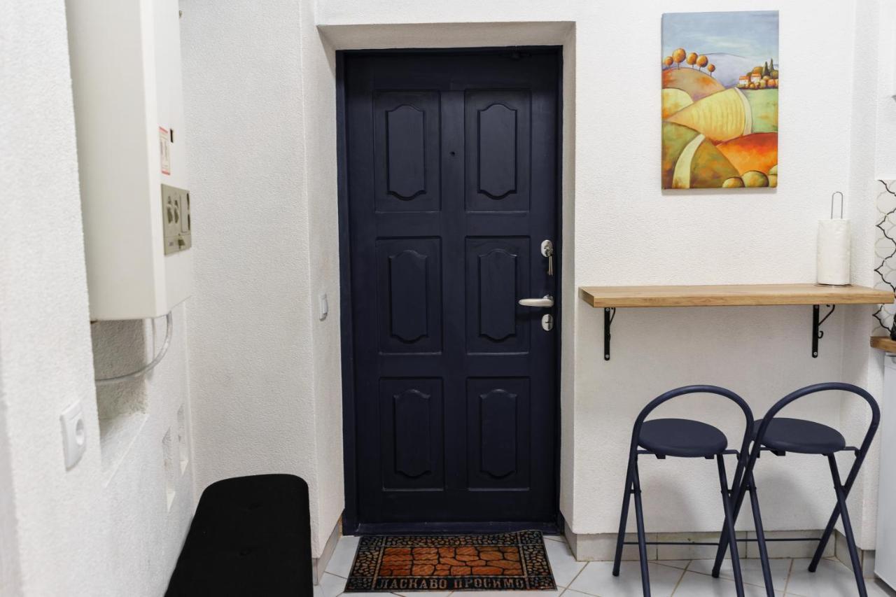 Charming Apartments In The Heart Of Lviv - Valova, Nasypna Str Esterno foto