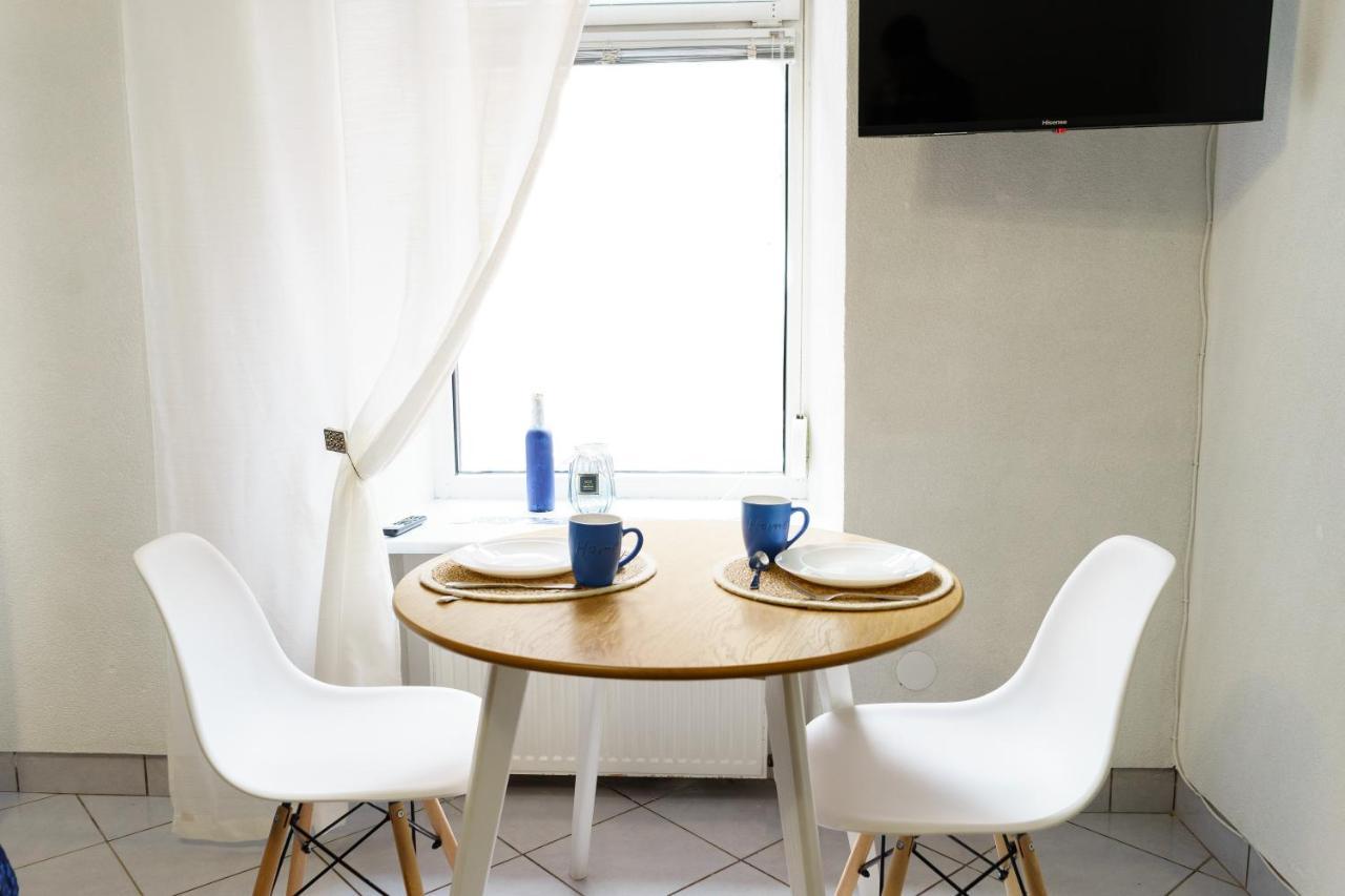 Charming Apartments In The Heart Of Lviv - Valova, Nasypna Str Esterno foto