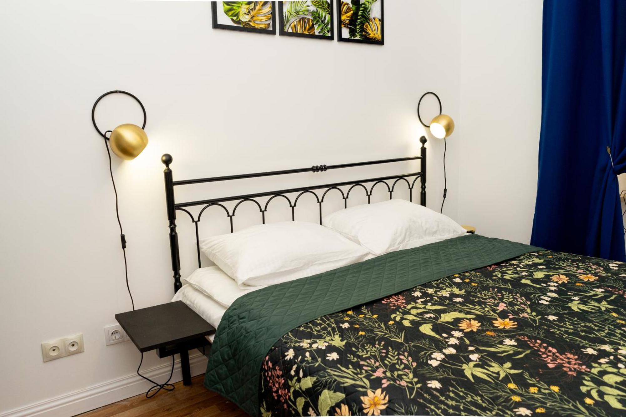 Charming Apartments In The Heart Of Lviv - Valova, Nasypna Str Esterno foto