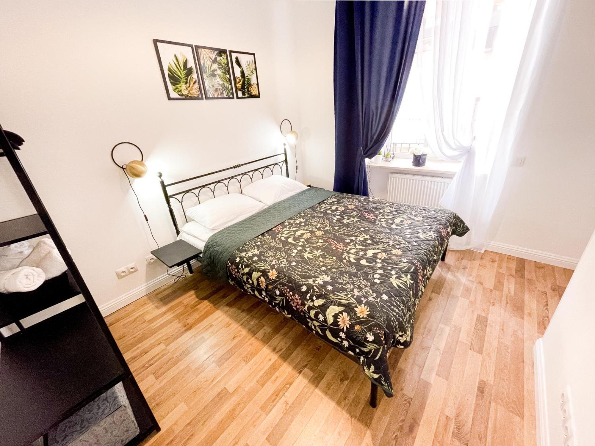 Charming Apartments In The Heart Of Lviv - Valova, Nasypna Str Esterno foto